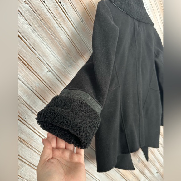 Mackage for Aritzia Black Wool Teddy Crossover Button Sheepskin Viscose Jacket - Picture 10 of 10